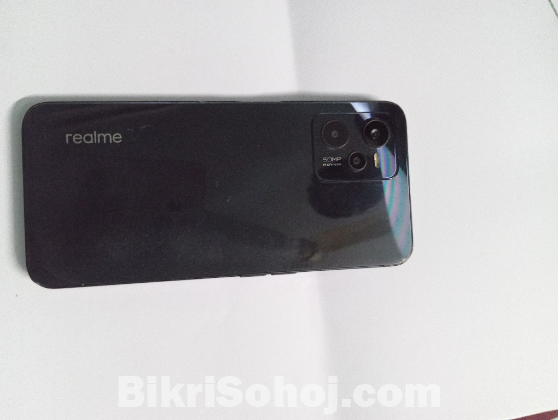 Realme C35